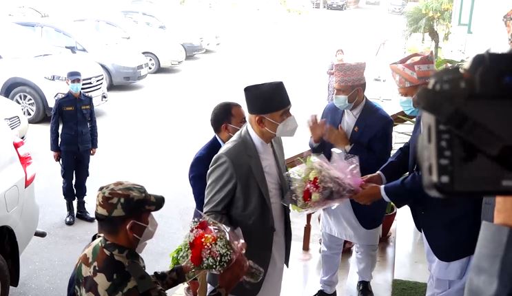 अर्थतन्त्रलाई गतिशील बनाउँदै रोजगारी सिर्जना गर्नुपर्छः अर्थमन्त्री