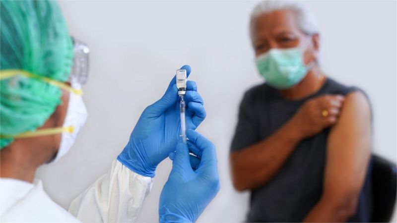 मोडेर्नाको नयाँ खोपले कोभिड-१९ बाट झन्डै ९५ प्रतिशत सुरक्षा दिने