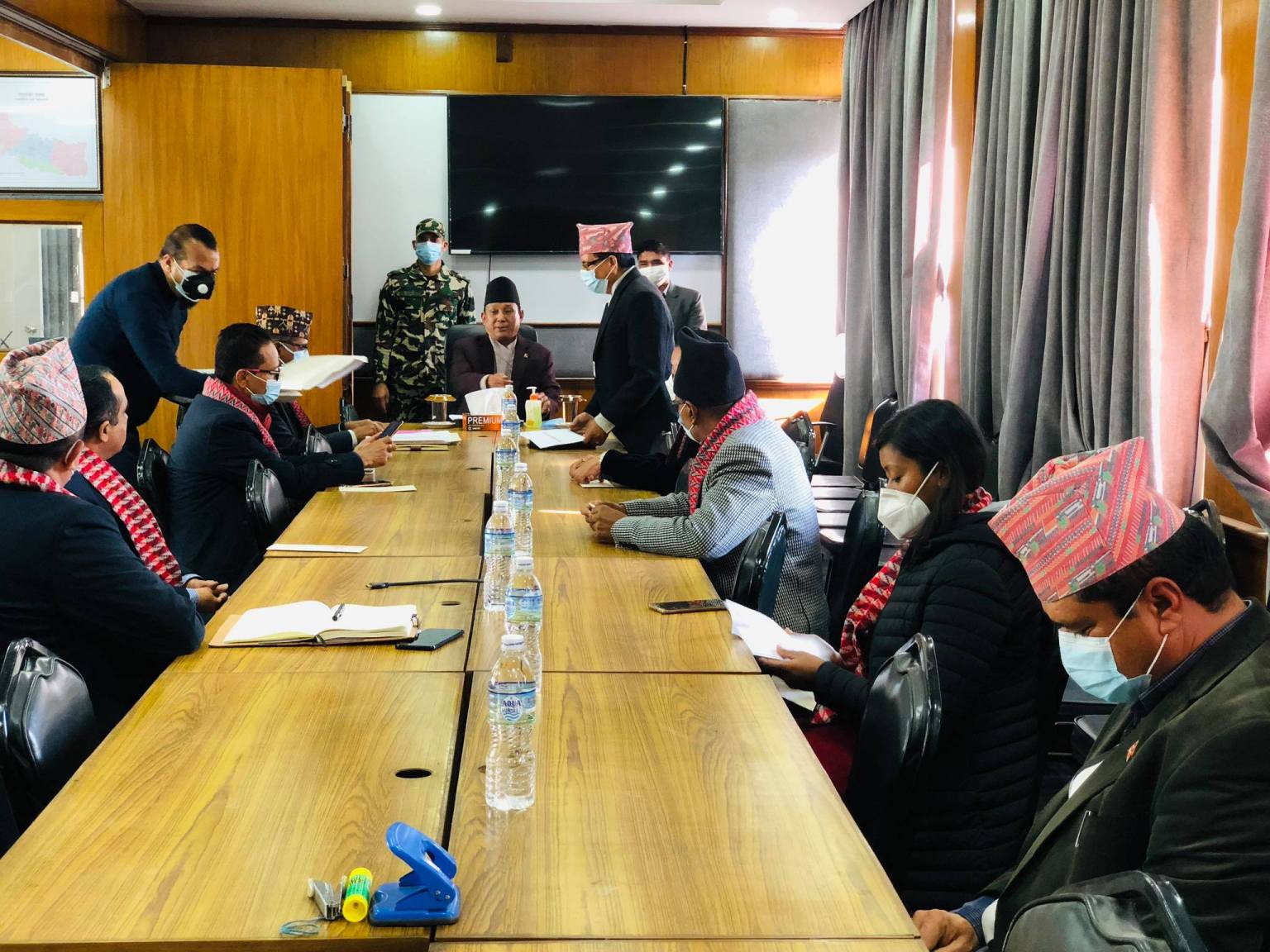पाँच सदस्यीय विज्ञापन बोर्ड गठन