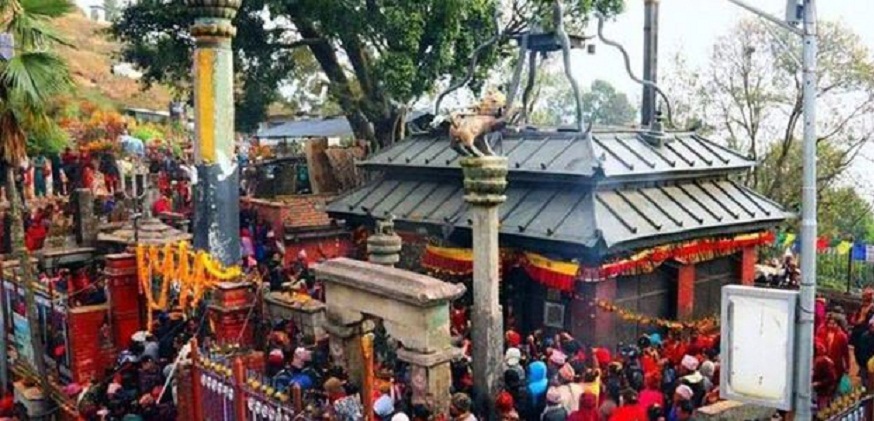 दोलखाको भीमेश्वर मन्दिरको शिलामा पसिना
