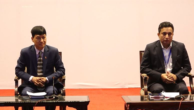 खुलामञ्चमा निःशुल्क खाना खुवाउनेहरुलाई विकल्प खोज्न मेयर शाक्यको आग्रह