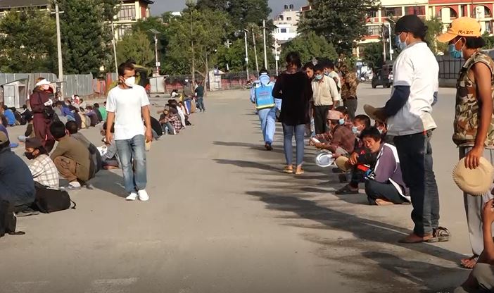 खुलामञ्चमा खाना खुवाउने काममा रोक नलगाउन  सरकारलाई साझा पार्टीको आग्रह