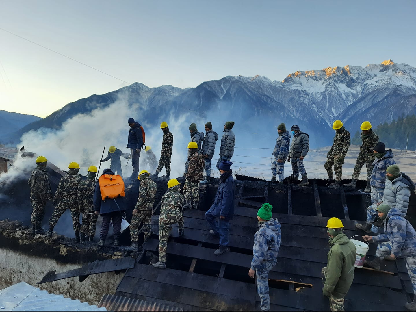 हुम्ला विमानस्थलको कर्मचारी बस्ने घरमा आगलागी